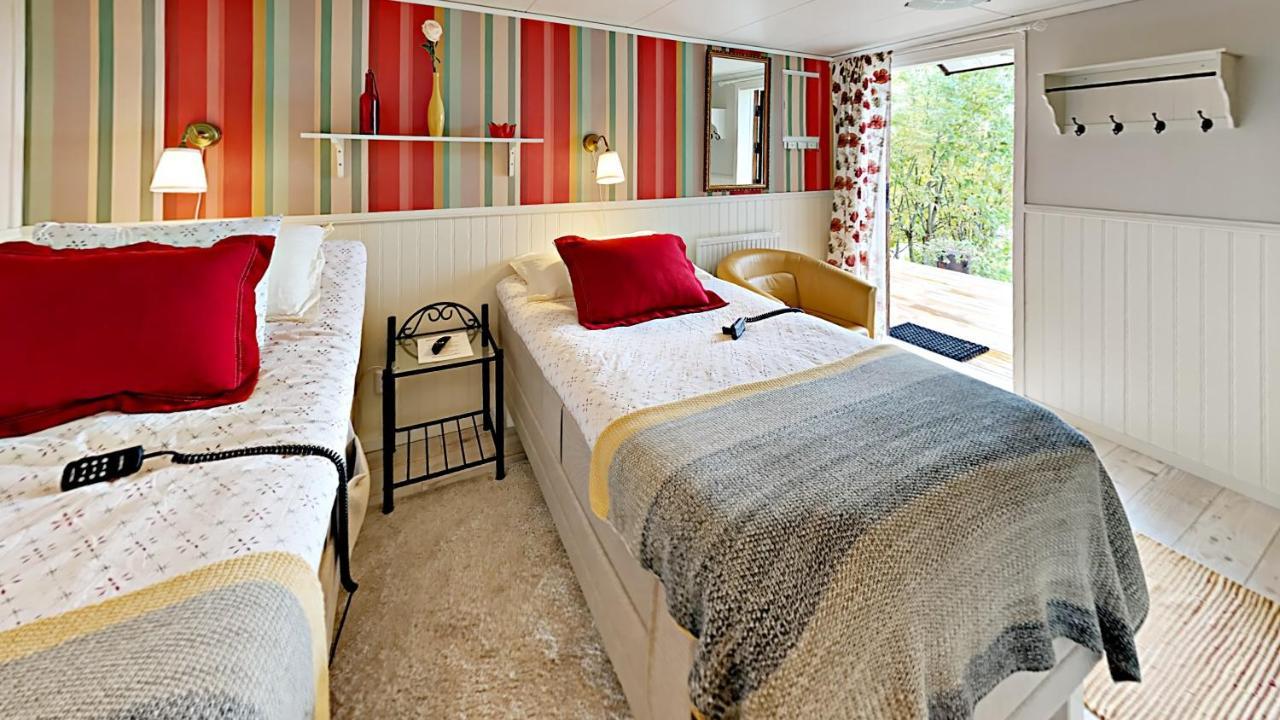 Woodstock B & B Studios Balsta Ngoại thất bức ảnh